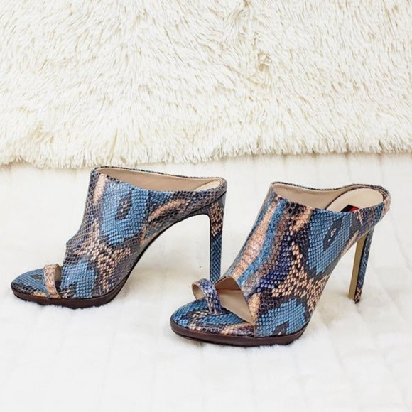 Rev it up slip on blue snake Leather Sandal Shoes - Picture 2 of 13